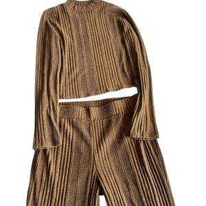 Elegant Ribbed Tan Two-Piece Set